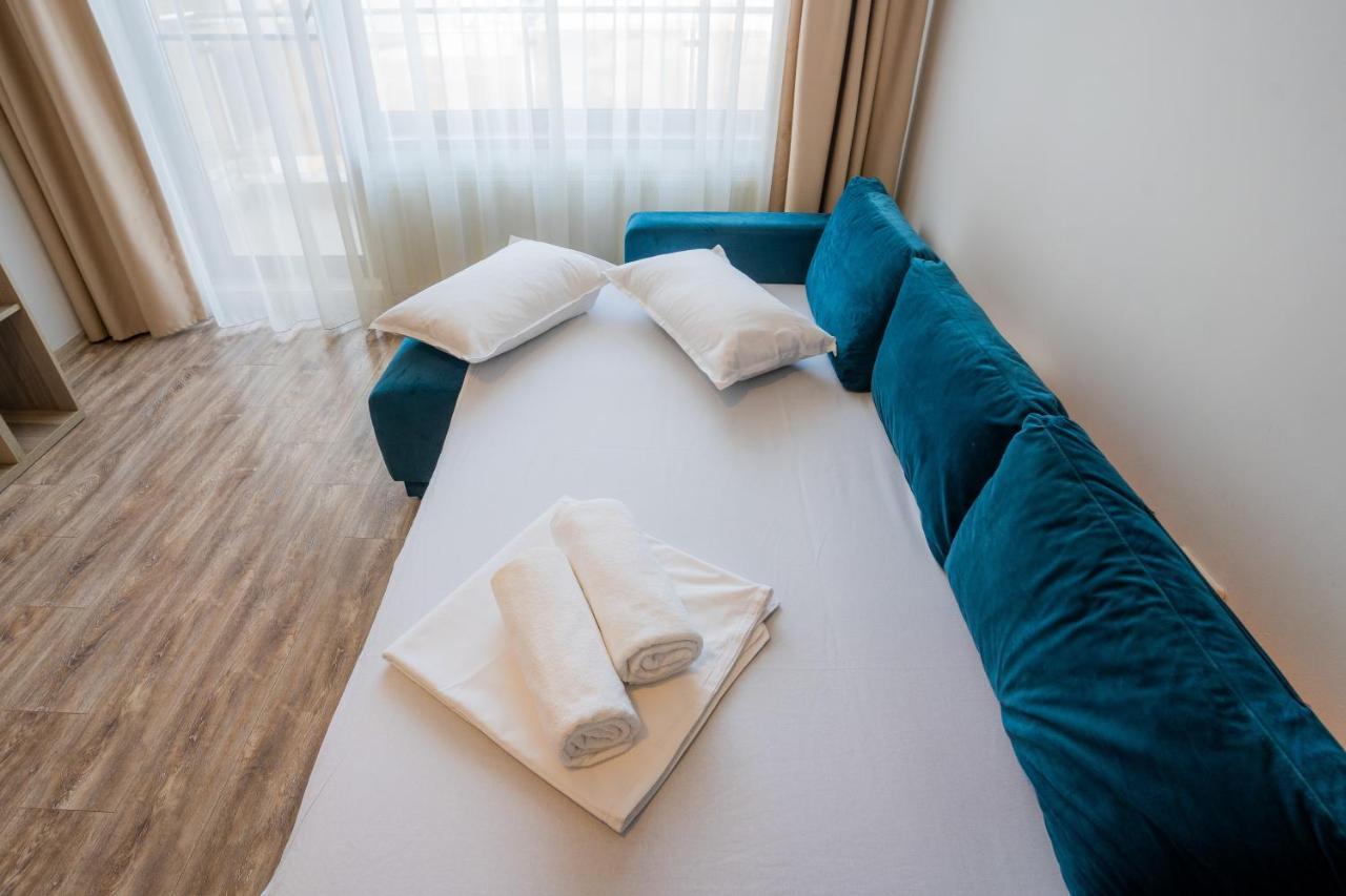 Summerland Sea-View Luxury Apartment Mamaia Exterior photo