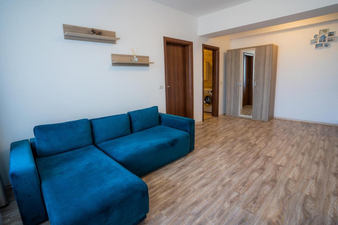 Summerland Sea-View Luxury Apartment Mamaia Exterior photo