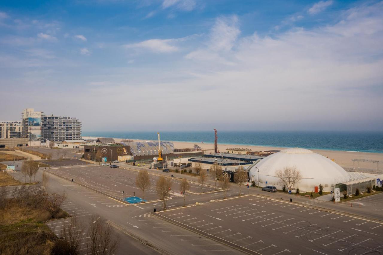 Summerland Sea-View Luxury Apartment Mamaia Exterior photo