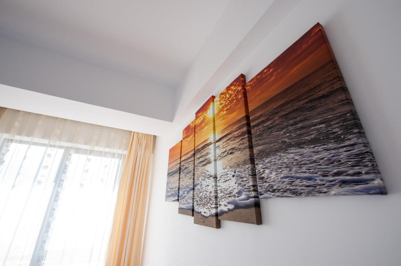 Summerland Sea-View Luxury Apartment Mamaia Exterior photo