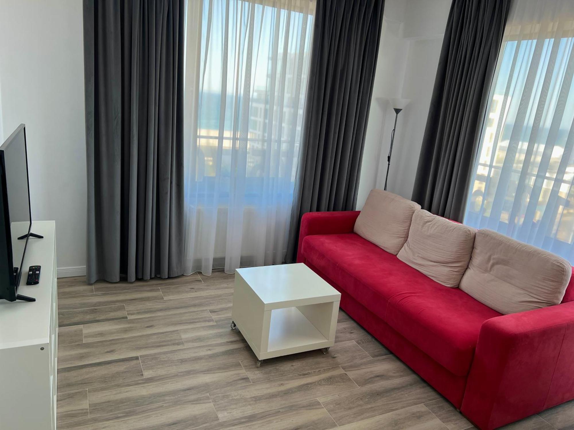 Summerland Sea-View Luxury Apartment Mamaia Exterior photo